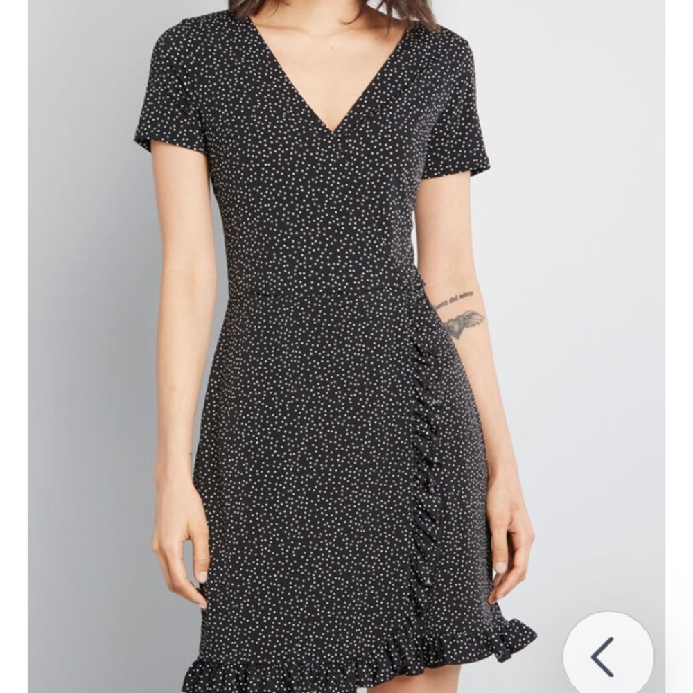 ModCloth Chance Encounter Dotted Faux Wrap Dress